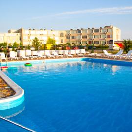 Hotel Promenad, hotel a Zatoka