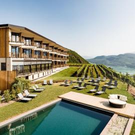 Hotel Plattenhof, hotel a Termeno