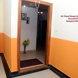 Sri Vana Durga Service Apartment، فندق في Sringeri
