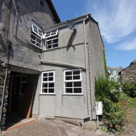 2 leather lane, hotel in Ulverston