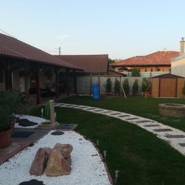 Apartmány Dimitra, hotel in Štúrovo