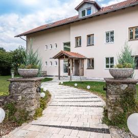 The Old Farmhouse, hotel a Edling