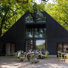 Bed & breakfast Hoeve Springendal, hotel in Hezingen