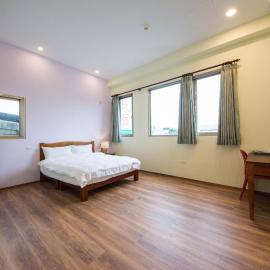 7-113 hotel