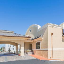 Days Inn by Wyndham Pensacola - Historic Downtown, hotel Pensacolában