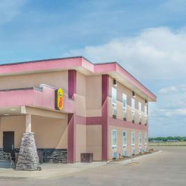 Super 8 by Wyndham Innisfail, hotel em Innisfail