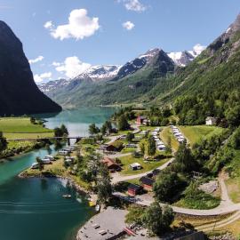 Oldevatn Camping, hotel u gradu Olden