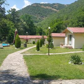 Hotel Valdis, hotel di Pastra