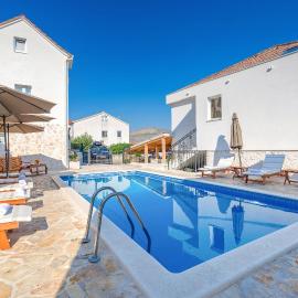 Villa Trau d`oro, hotel em Trogir