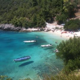 Manto's House Lefkada, hotel sa Évyiros
