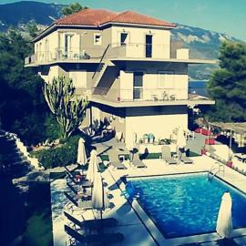Pessada Bay Studios and Apartments, Hotel in Pesádha