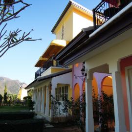 Baan Kung Kang De Pai, hotel Pajban