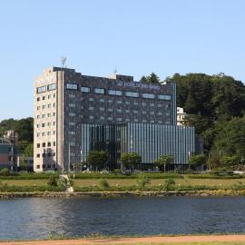 Hotel Dongbang、チンジュのホテル