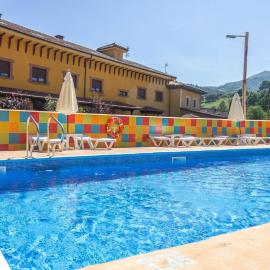 Hotel El Angliru，坎加斯－德奧尼斯的飯店