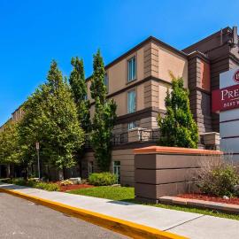 Best Western Premier Toronto Airport Carlingview Hotel, hotel in Toronto