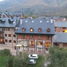 Valencia de Aneu में, होटल Hotel Lo Paller