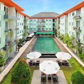 HARRIS Hotel & Residences Riverview Kuta, Bali, hotel di Kuta
