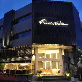 Riverside Boutique Hotel