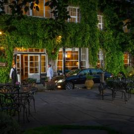 Old Ground Hotel, hotel u gradu Enis