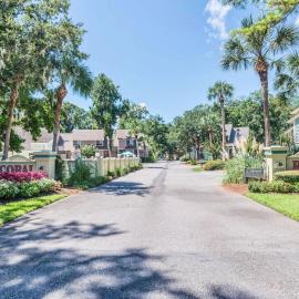 Coral Reef Resort, hotel in Hilton Head Island
