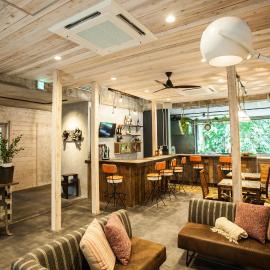 Shirahama Hotel, khách sạn ở Nago