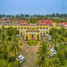 The LaLiT Golf & Spa Resort Goa โรงแรมในคานาโคนา