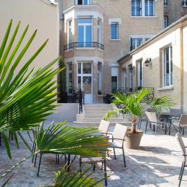 La Cave de l'Avenue de Champagne, hotel i Épernay