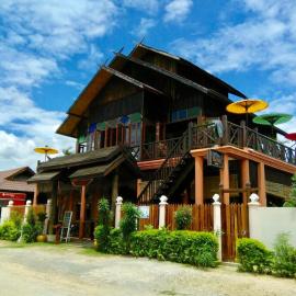Inle Cottage Boutique Hotel, hotell sihtkohas Nyaung Shwe