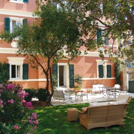 Siora Vittoria Boutique Hotel, hotel v destinaci Korfu