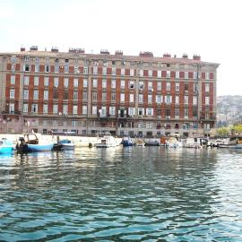Rooms Center Demetrova, отель в Риеке