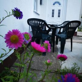 Apartment Phoenix No.12, hotel in Korenica
