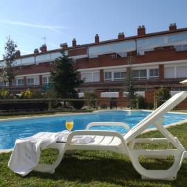 PARK SEDO Aparthotel, hotel en Rubí