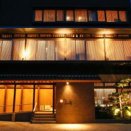 Minato Koyado Awajishima – hotel w mieście Minamiawaji