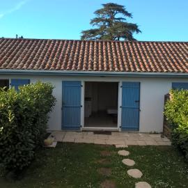 Gîtes Studioescos El Dos, hotel v destinácii Escos