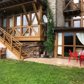 Katarino Villa Nature Escape, hotell i Razlog