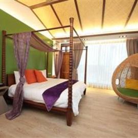 Follow Me designed B&B