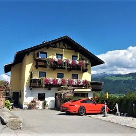 Apart- Chalet GletscherGlück, hotel u gradu 'Telfes im Stubai'