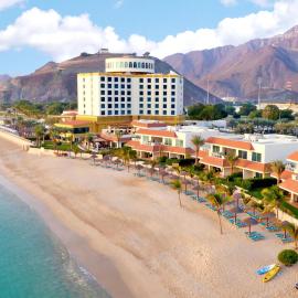Oceanic Khorfakkan Resort & Spa, hotel in Khor Fakkan
