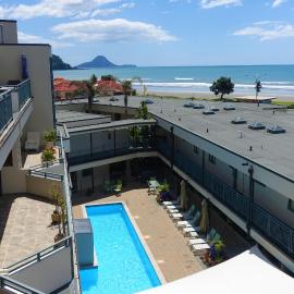 Beachpoint Apartments, hotel in Ohope Beach
