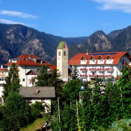 Gasthaus zum Weissen Kreuz, hotel sa Lazfons