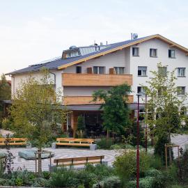 Viesnīca Die Linde pilsētā Hehsta