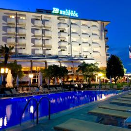 Hotel Bristol – hotel w mieście Sottomarina