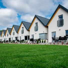 NORTHON Domy z widokiem na morze, hotel in Trzęsacz