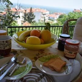 Small apartment, great view! – hotel w mieście Weria