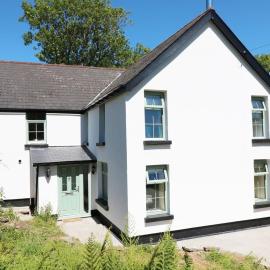 Ty Ffarm at Gellilwch, hotel Pontypriddben