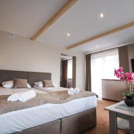Ania Apartamenty، فندق في شوشولو