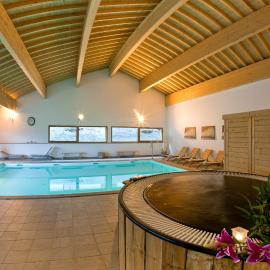 Montagne Duplex-Orelle 9 pers. avec SPA – hotel w mieście Orelle