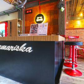 Kamariska Hostel, hotel in Sedati
