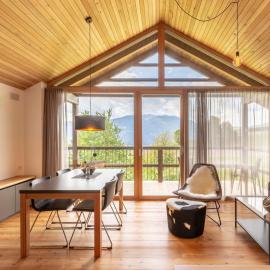 Brunico में, होटल KRONPLATZ CHALET WALCHHORN - Brunico, Dolomites