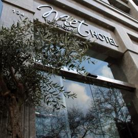 Met Hotel, hotel di İzmir